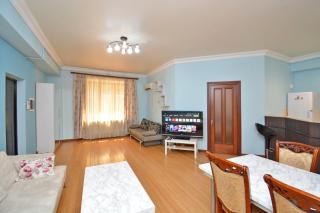 Republic square 2Bdr Best location - Erevan - 3