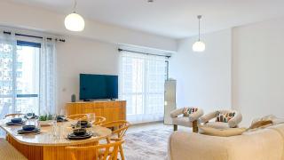 Modern Oasis in Heart of Marina with Marina View - 11AB05 - 3
