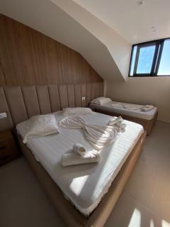 Velmar Hotel - Golem - 8