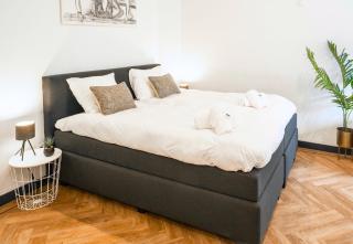 City View Home With Balcony & Fast Wi-fi Tilburg - Tilburg - 9