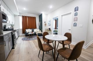 2 Bedroom Central City Retreatkingbedwdwifi - 0