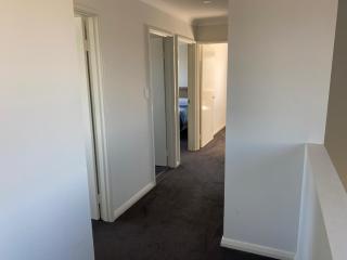 Canning Vale Family Accommodation - 3