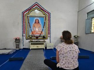 Katyuri Kings Divine Stay- Babaji's cave - Dwārāhāt - 8