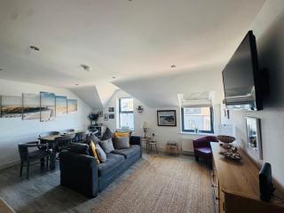 3 The Pebbles - Portrush - 8