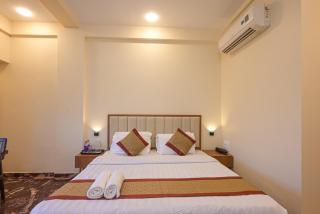 Hotel Aristro Lonavala - Lonavala - 7