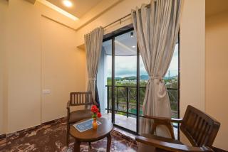 Hotel Aristro Lonavala - Lonavala - 4