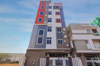 Hotel O Home Sri Balaji Luxary Rooms Near Inorbit Mall Cyberabad - Jāmb - 8