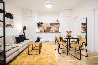 Prague Days - 1 Bedroom Apartment with Netflix and High Speed WiFi in Karlín - Prag - 2