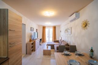 MyFlat Club 218 Diamond Wellness Apartment - Siófok - 0