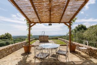 GuestHost - Casa di Guido - Country Chic with View - Fungaia - 0