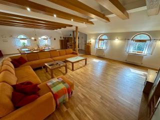 Apartmán v srdci prírody s pubom a obchodom - - 3