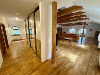 Apartmán v srdci prírody s pubom a obchodom - - 1