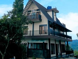 Villa Camphills - Gunungpicung - 9