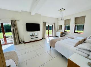 Horspool Retreat - Bleasby - 1