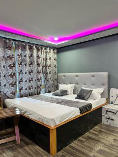 Universal Comfort Guest House - Kargil - 6