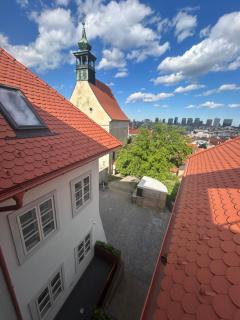 Apartments Cafe Hexe - Bratislava - 1