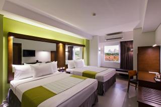 Microtel by Wyndham Acropolis - Manila - 0