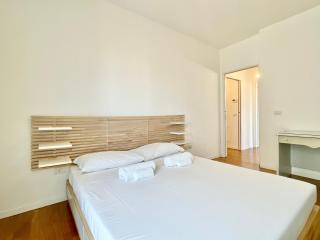 Attico con Garage e Ampia Terrazza Privata - Rimini - 4