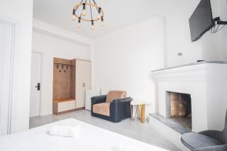 White House - Tiflis - 1