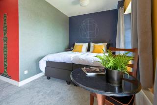 Home Near City Center - New Bathroom & Hotel Bed - Tilburg - 5