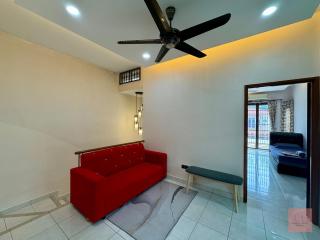 Homely, Seremban 2, Spacious, Cozy, Quiet, WiFi, Guarded - Seremban - 2