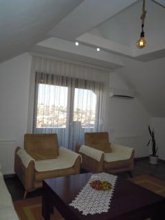 Cozy Home, Central Quiet 2 - 3