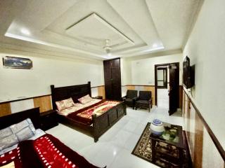 Torwal plaza and nawab guest house - Barāniā - 0