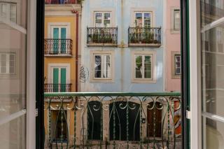Chiado Meets Bairro Apartment - Lisbon - 0