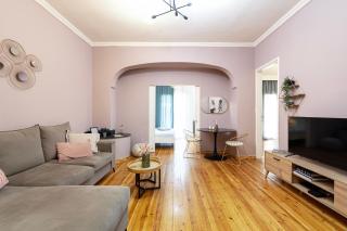 Houseloft White Tower Collection - 0