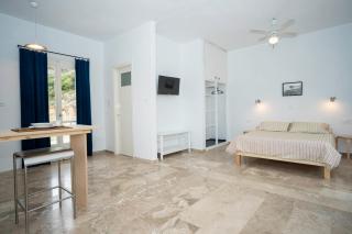 Daphne Bungalows - 6