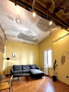Sis Urban,Timeless Elegance - Atene - 9