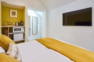 Host & Stay - Garden Studio - 8