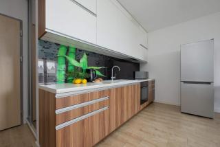 Modern Apartment in Warsaw with Underground Parking by Noclegi Renters - Varsóvia - 2