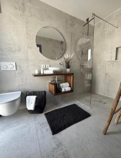 Stylish Unit in Komarna - Idyllic Retreat - 3