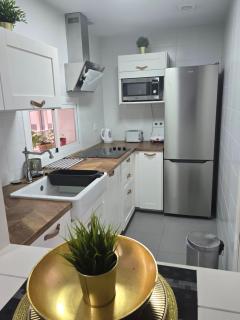 APARTAMENTO CON ENCANTO Y UBICACIÓN PERFECTA - Cádis - 7