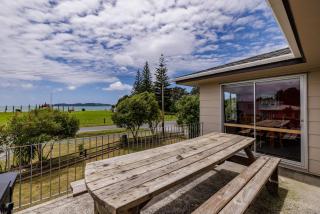 Te Tiriti Beach House - Paihia Holiday Home - Paihia - 3