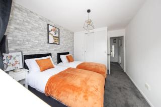 Exquisite 1 bedroom home with free parking - Luton - 4
