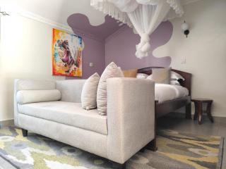 MILIMANI DRIVE LIVINGs - 9