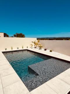 Villa moderne privée avec piscine, vue montagne 3 chambres - Pennautier - 9