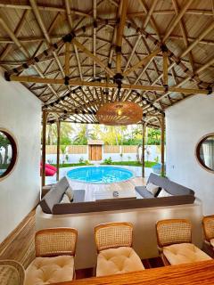 You & Me Private Villa - Gili Air - 9