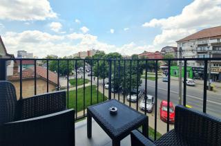 Esther Premium Apartment self check-in, balcony, free private parking - 5