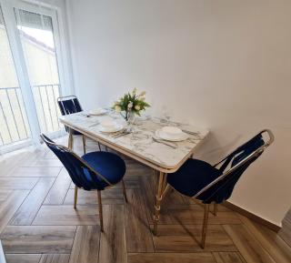 Esther Premium Apartment - Timişoara - 1