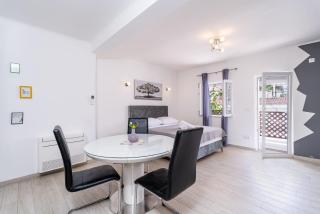 Studio Apartment Feather - 4