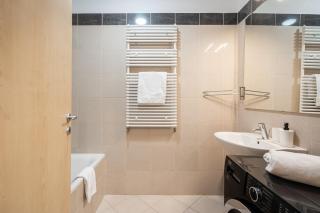 D16 - Gozsdu Garden Residence - Best Location by BQA - Budapest - 4