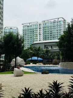 Azure Urban Resort Residences by Charm Staycation - Manila - 9