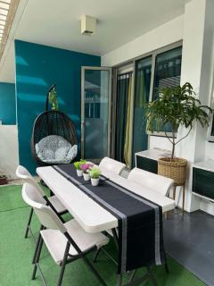 Azure Urban Resort Residences by Charm Staycation - Manila - 7