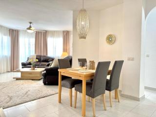Near Sea & Golf, Riviera 2 bed 2 bath apt with pool! - Mijas Costa - 1