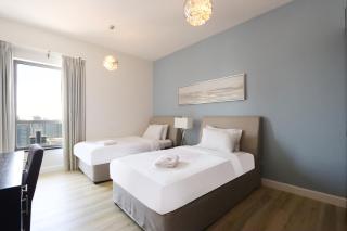 Livbnb - Scenic 2BHK with Amazing Marina Views - 6