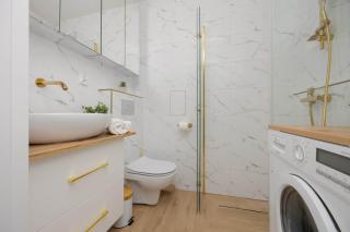 Bright Apartment in Warsaw's Ochota District by Noclegi Renters - Varsavia - 7
