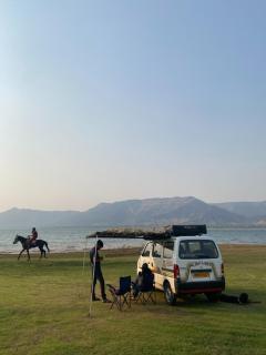 Sunny's Camp-A-Van - Wāhegaon - 4